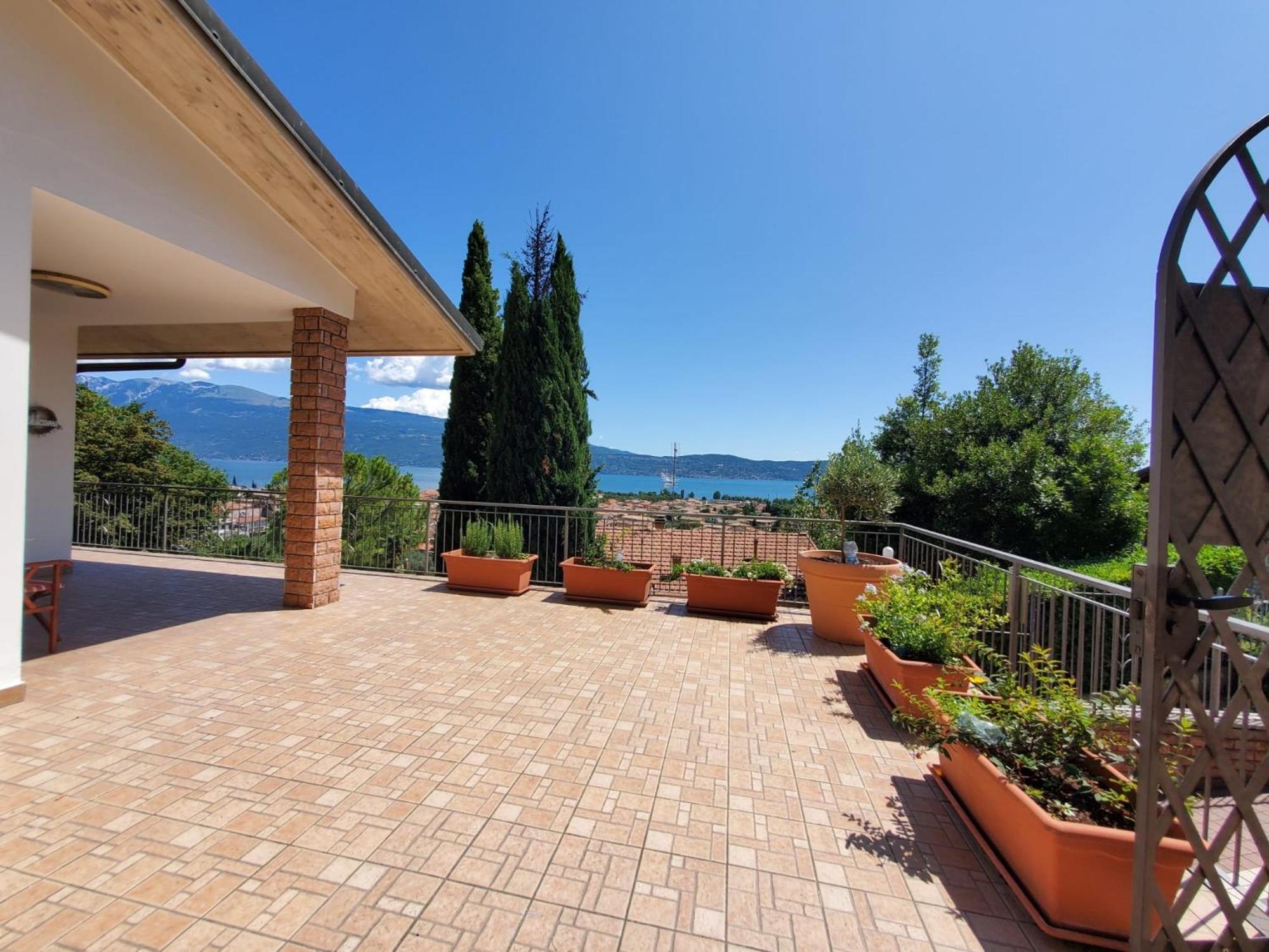 Garda Sunshine Apartment Toscolano Maderno Exterior foto